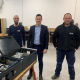 Pierre Hayart et deux salariés de Blot Électricité, dans les nouveaux locaux de Leulinghem, fruit d’un investissement récent de 2,5 millions d’euros.