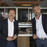 Luca Brancaleon et Gianguido Girotti, co-directeurs généraux de la marque Beneteau.