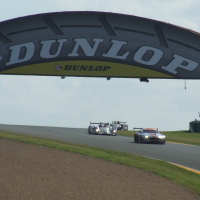Le circuit automobile des 24 Heures du Mans génère des retombées annuelles estimées à 115 millions d'euros.