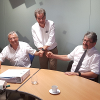 Luc Bazireau, au centre, le président du directoire du groupe Charier, entouré de Jean-Luc Durand et Jean-Christophe Louvet, fondateurs du groupe Luc Durand. 