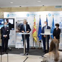 En septembre 2020, le président de la Région Laurent Wauquiez Auvergne Rhône-Alpes a lancé l'initiative "Invest in Auvergne Rhône-Alpes" pour attirer les investisseurs étrangers.