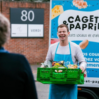 Lancée en 2020 à Lille comme plusieurs supermarchés en ligne, Cagette & Paprika propose exclusivement de la livraison de courses à domicile.