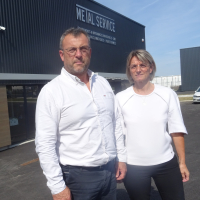 Jérôme et Marie-Sergine Bézard dirigent Métal Service, qui vient de s’installer dans un nouveau bâtiment à Lamballe-Armor.