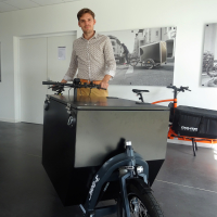 Damien Garreau codirige Jhog, société qui a conçu son propre vélo-cargo à destination des professionnels.