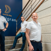 Yves Ansade, fondateur d’AuviTran, Xavier Allanic, directeur général de Digigram et Jérémie Weber, président de Digigram (de gauche à droite)